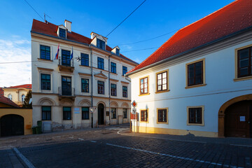 Fototapete - old architecture of Zagreb. Croatia.