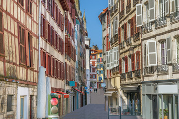 Fototapete - Street in Bayonne, France