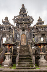 Canvas Print - Porte du temple de Besakih à Bali, Indonésie