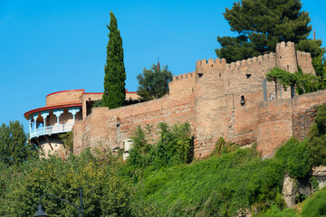 Canvas Print - House built on top of old city wall, Tbilisi, Georgia