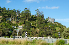 View Of The Rugged And Bushy Mountain With Some Modern Houses In Wye River. The Small Australian Regional Town Is Located On The Famous Great Ocean Road And A Popular Camping Travel Destination.