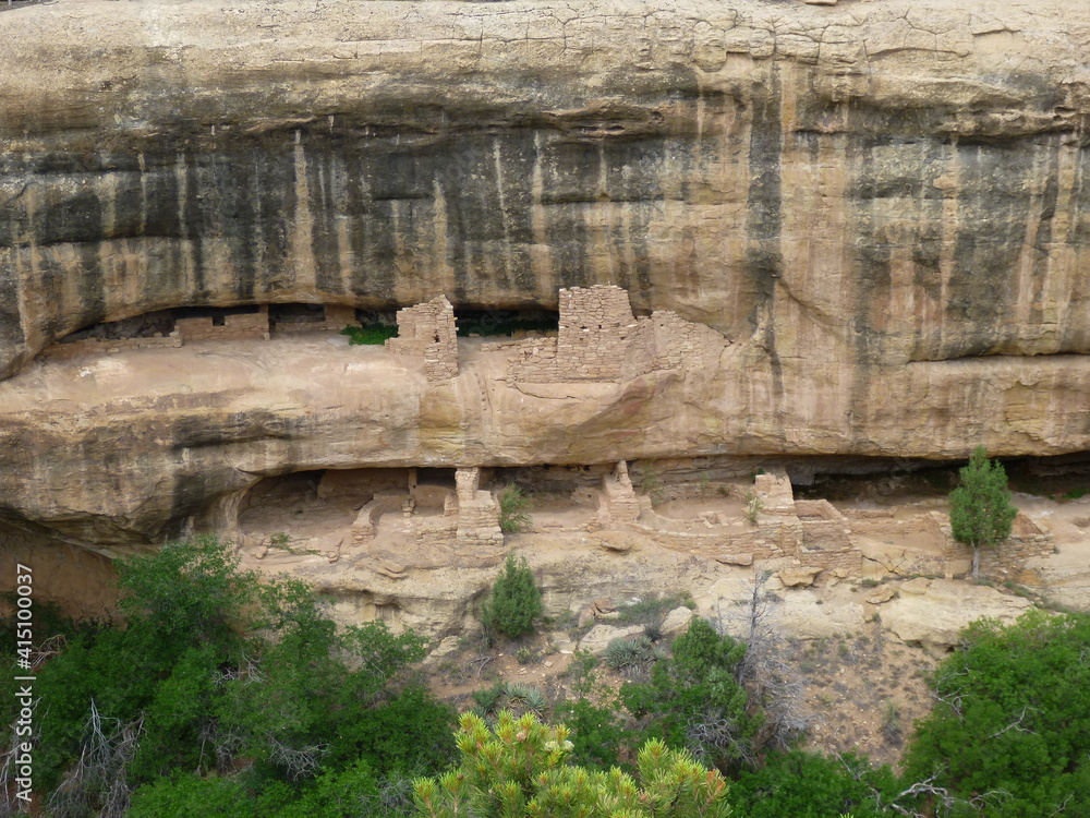 Landscape view of the Anasazi cliff dwellings at Mesa Verde National ...