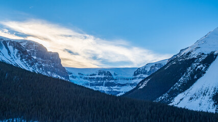 Wall Mural - Panoramic view of a glacier along  the Icefields parkway in Canada