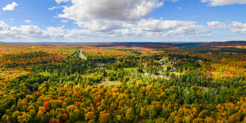 Wall Mural - Beautiful autumn countryside scenic drive in the Upper Peninsula