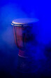 © fotokutkowska - bęben, izolowany, muzyka, perkusja, instrument, glases, filizanka, djembe, dopełnienie, bongo, biała, drink, musical, tradycyjny, srebrny, kubek, skóra, drewna, stary, antyczny, rytm, kultura, etniczn