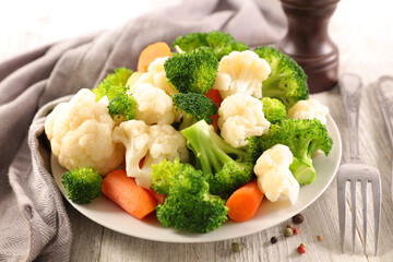 Sticker - broccoli, cauliflower and carrot- vegetarian dish