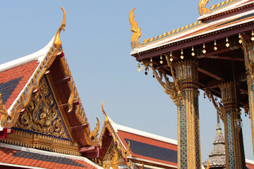 buddhist temple (wat phra kaeo) at the royal palace in bangkok (thailand) 