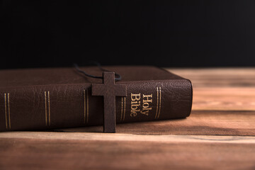 Sticker - wooden cross with Holy Bible