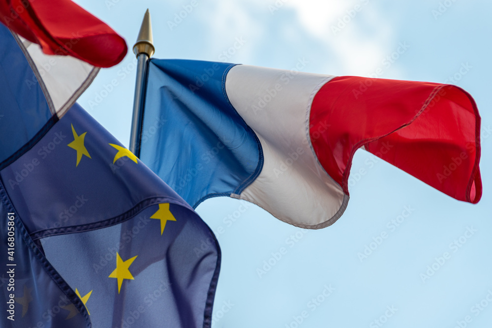7 m Drapeau France 25 Pièces Français Bunting Bannière Fanions Drapeaux Rectangulaires Français Guirlande Décorations de Fête à Thème pour Fans Coupe du Monde Football Rugby Événements Sportifs 7 m Drapeau France 25 Pièces Français Bunting Bannière Fanions Drapeaux Rectangulaires Français Guirlande Décorations de Fête à Thème pour Fans Coupe du Monde Football Rugby Événements Sportifs