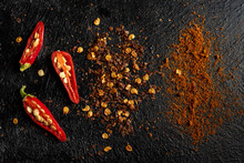 Fresh Red Hot Chilli Peppers Seeds Flakes And Powder