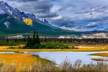 Canvas Print - Impressive trip to the Rocky Mountains