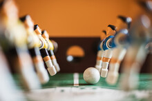 Football Table - Figurine Players And Ball.