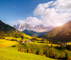 Fototapete - Splendid landscape in St. Magdalena. Location place Val di Funes (Villnob), Dolomite alps.