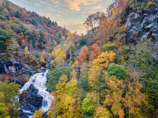 Canvas Print - Morning Autumn view of Cullasaja Falls on US Highway 64,  Mountain Waters Scenic Highway & Waterfall Byway near Highlands, North Carolina - Nantahala National Forest