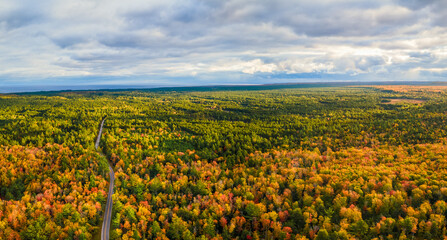 Wall Mural - Pretty early morning sunlight near the Pictured Rocks National Lakeshore in Michigan Upper Peninsula - Lake Superior