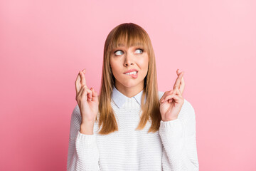 Poster - Portrait of young beautiful scared frightened woman look copyspace worrying about exam isolated on pink color background