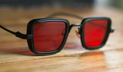 sunglasses with red lenses, creative glasses a