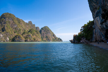 island in the sea