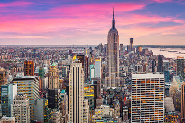 Wall Mural - Aerial view of Manhattan at sunset