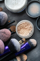 make up brushes and powder