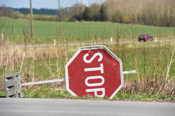 Canvas Print - route signalisation code circulation stop