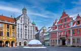 Fototapeta Miasto - Memminger Rathaus im Winter, Memmingen, Bayern, Deutschland