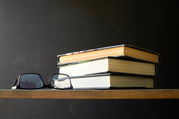 Wall Mural - Progressive Reading Glasses