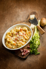 Canvas Print - oven pasta with bacon and caciocavallo