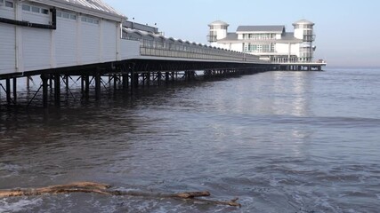 Canvas Print - Weston-super-mare pier Somerset England UK holiday town in west country beach and waves