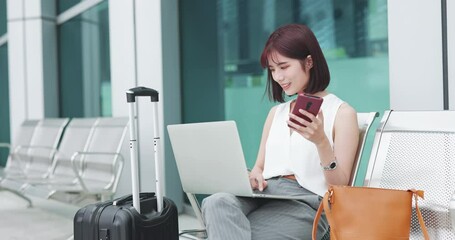 Poster - asian young woman use laptop