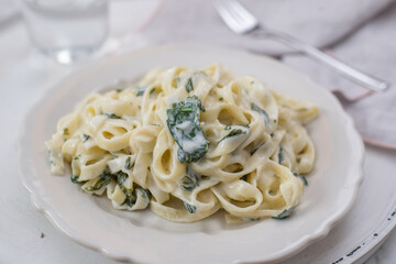 creamy pasta with wild garlic sauce