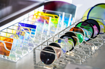 Canvas Print - various lenses and glasses made of quartz glass for instrument optics