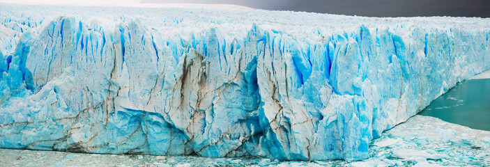 Wall Mural - View on the Perito Moreno Glacier and surroundings in Los Glaciares National Park in Argentina