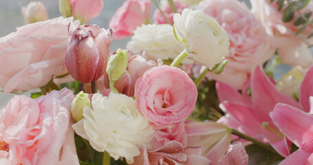 Canvas Print - Beautiful flower bouquet at home