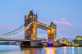 Fototapeta Londyn - London city skyline with Tower Bridge, cityscape in UK