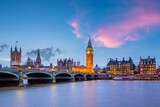 Fototapeta Londyn - London city skyline with Big Ben and Houses of Parliament, cityscape in UK