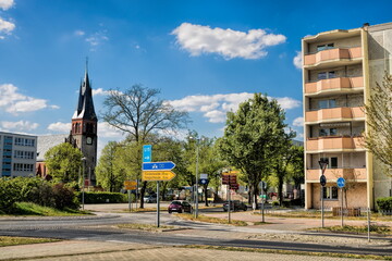 Fototapete - erkner, deutschland - stadtzentrum mit evengelischer kirche