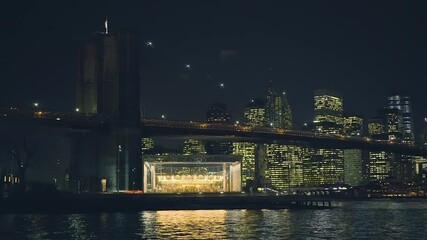 Fototapete - Brooklyn bridge and Manhattan at night