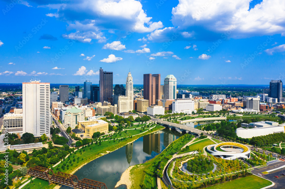 Aerial view of Downtown Columbus Ohio with Scioto river  - obrazy, fototapety, plakaty 