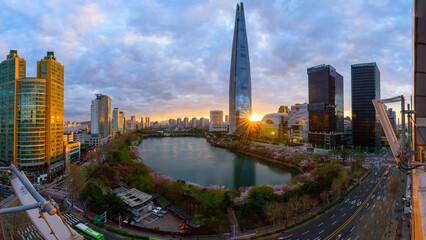 Jamsil bridge over Han River against Seoul Skyline at night in South Korea