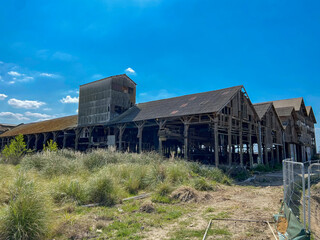 Poster - Usine désaffectée en ruine, quartier de la Bastide à Bordeaux, Gironde