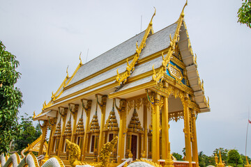 Canvas Print - Wat Thai Samakkhi Buddhist temple in Thailand