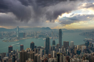 Fototapete - Beautiful sunrise over the Victoria bay from the peak view point in Hong Kong, China