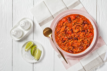 Wall Mural - vegetarian chili with kidney beans and lentils