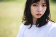 © peach100 - 公園の女性