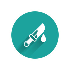 Sticker - White Bloody knife icon isolated with long shadow. Green circle button. Vector