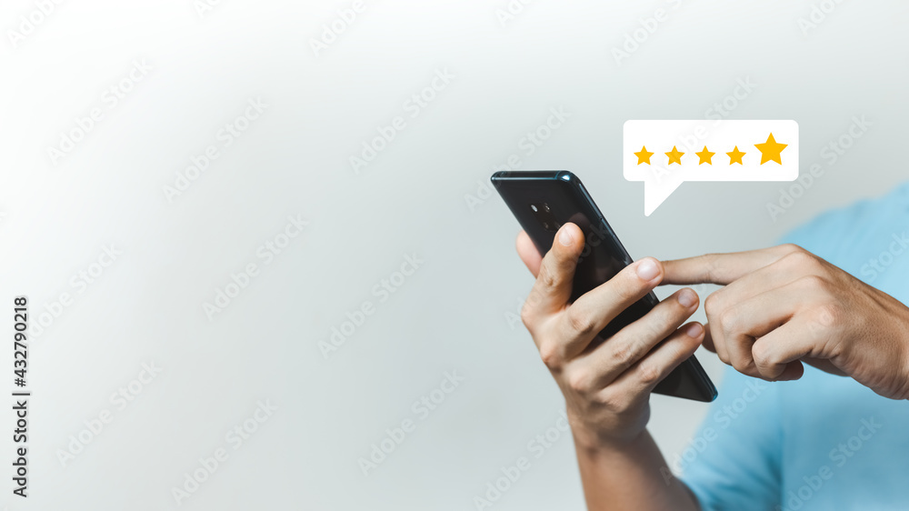 User give rating to service experience on online application, Customer review satisfaction feedback survey concept, Customer can evaluate quality of service leading to reputation ranking of business. - obrazy, fototapety, plakaty 
