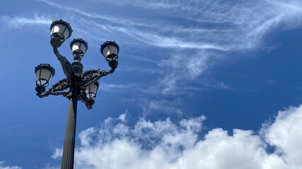 Wall Mural - street lamp in the sky
