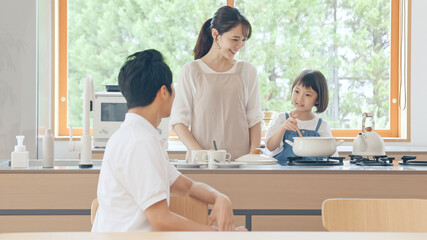 Poster - 料理する親子　子育てイメージ