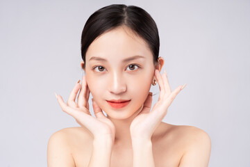 Poster - Beautiful Asian woman feels happy with beautiful healthy skin